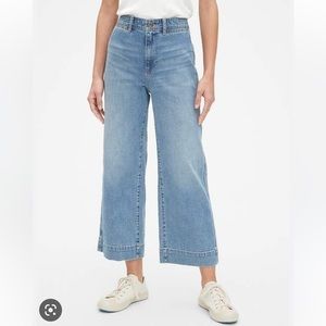 Gap high rise wide leg crop jean